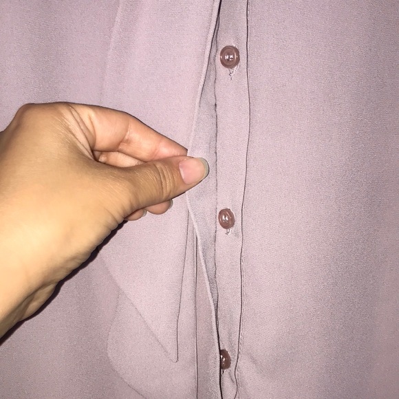 Neiman Marcus Women’s Chiffon Neck Tie Button-Up Lilac Long Sleeve Blouse - Picture 5 of 9